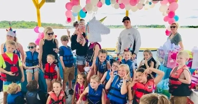 Blue Goose II Party Boat With Slide thumbnail 9